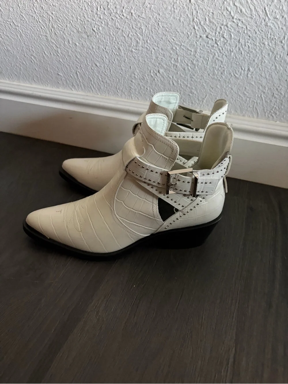 Ted Baker White Croc-Embossed Cutout Buckle Ankle Boots